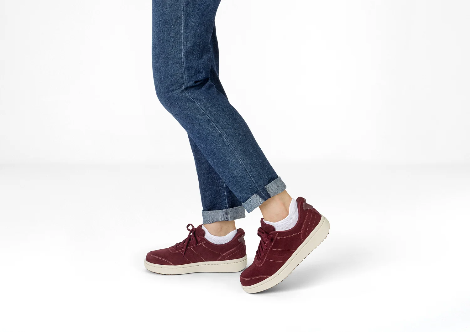 Wander Hands-Free - Burgundy 12 Wander Hands-Free - Burgundy