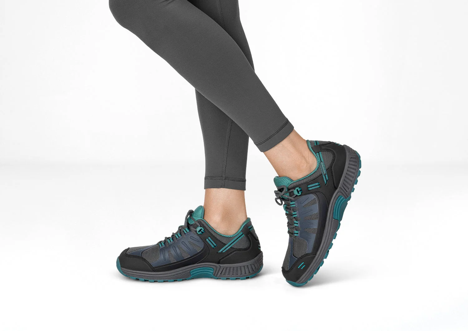 Alma Waterproof - Gray 2 Alma Waterproof - Gray