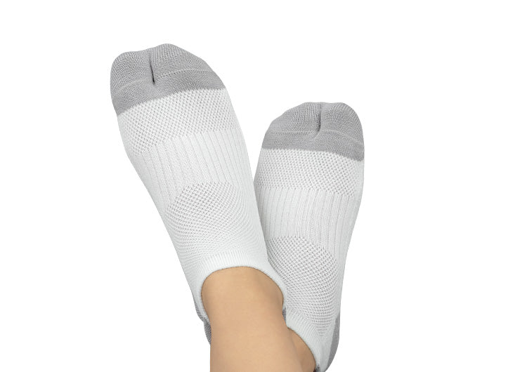 Bunion Relief, Padded Low Cut Socks - White 9 Bunion Relief, Padded Low Cut Socks - White